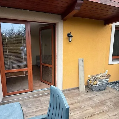 4 Apartment, Hriadky, *