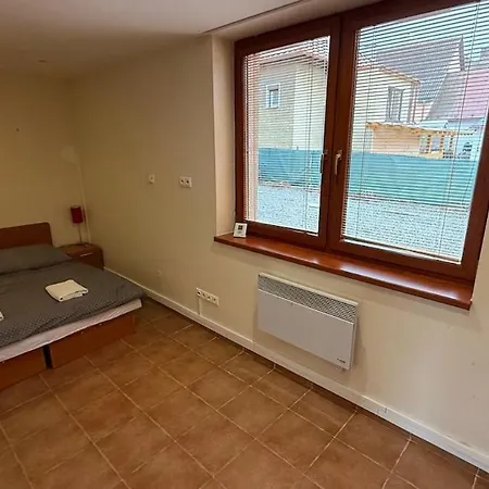 4 Apartment, Hriadky, *