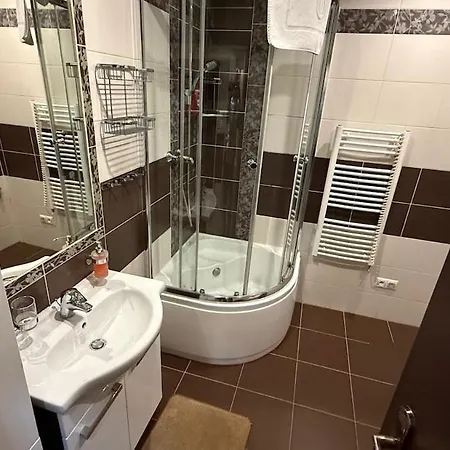 Appartement 4 Apartment, Hriadky,